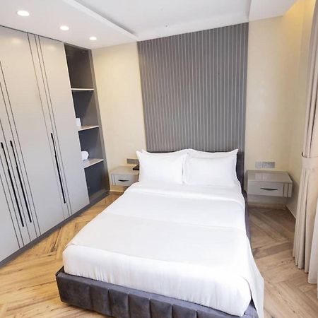 Grik Hotel - Entebbe Zewnętrze zdjęcie