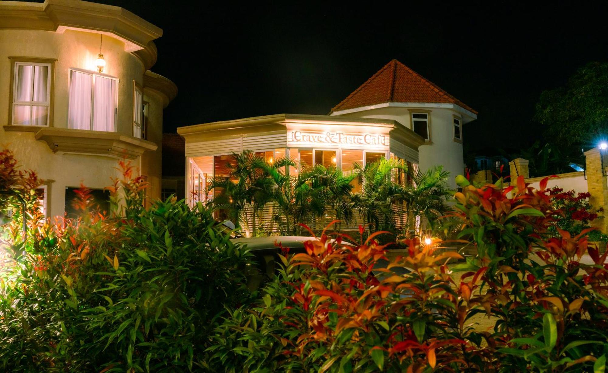 Grik Hotel - Entebbe Zewnętrze zdjęcie
